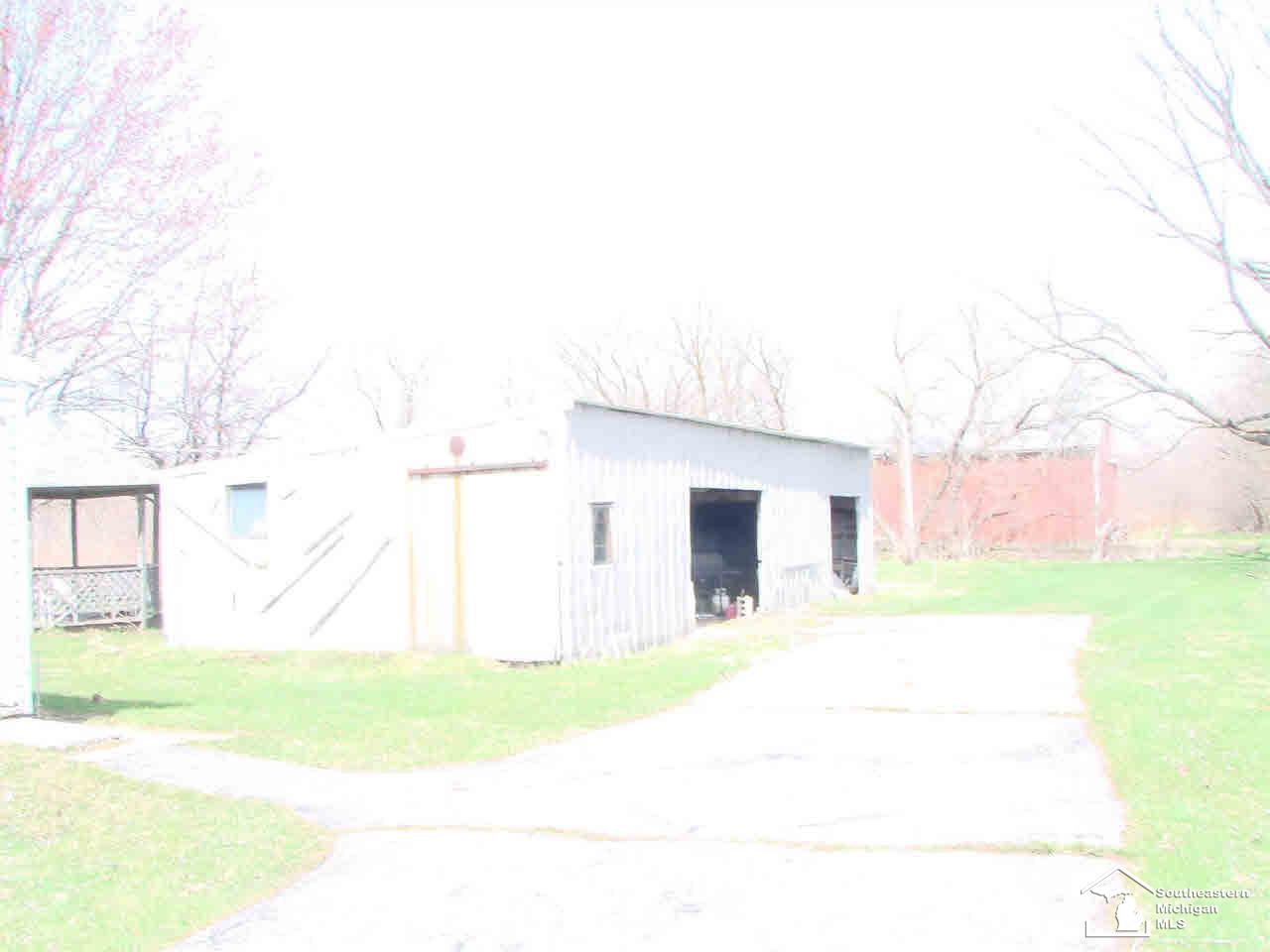 3270 West Albain Road Monroe, MI 48161 - Photo 5 of 13