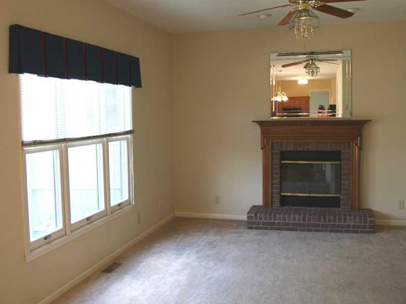 7692 Willow Ridge Fishers, IN 46038 - Photo 7 of 24 Gallery Image 7