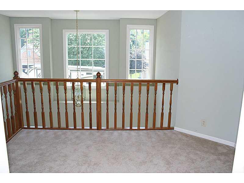 7692 Willow Ridge Fishers, IN 46038 - Photo 8 of 24 Gallery Image 8
