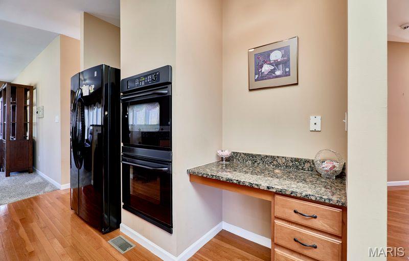 4049 Portland Ridge Drive Florissant, MO 63034 - Photo 16 of 47