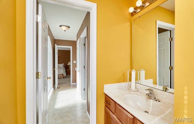 4049 Portland Ridge Drive Florissant, MO 63034 - Photo 25 of 47