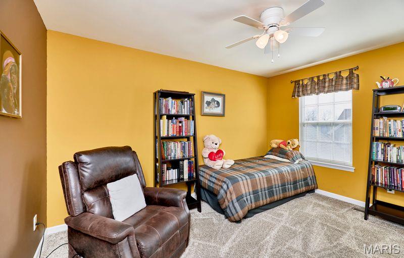 4049 Portland Ridge Drive Florissant, MO 63034 - Photo 26 of 47