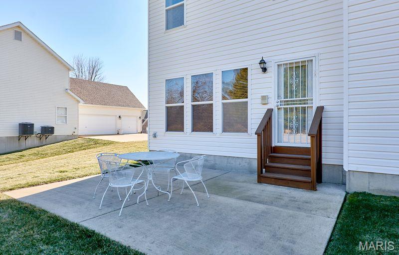4049 Portland Ridge Drive Florissant, MO 63034 - Photo 41 of 47