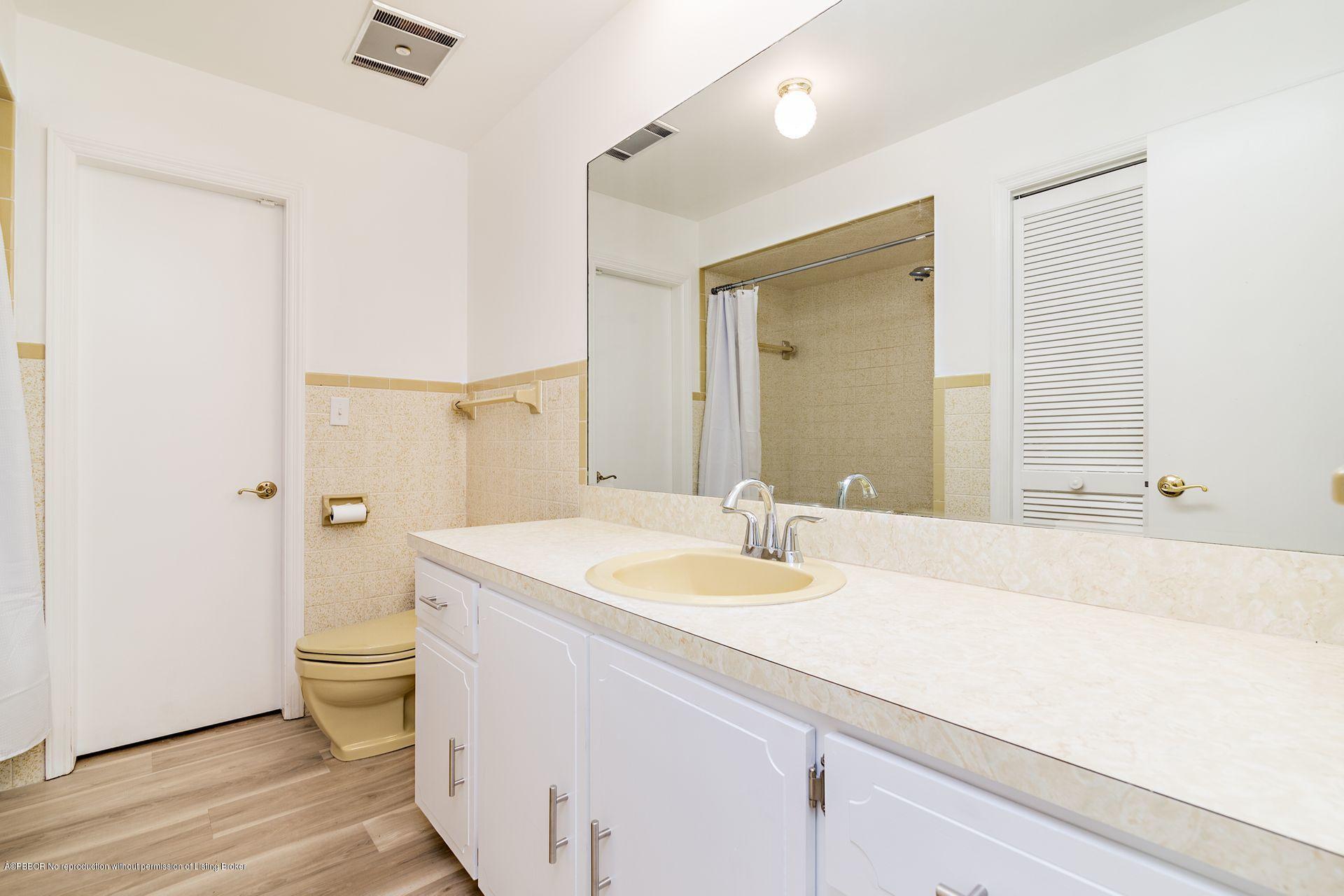 261 Puritan Road West Palm Beach, FL 33405 - Photo 23 of 52 26