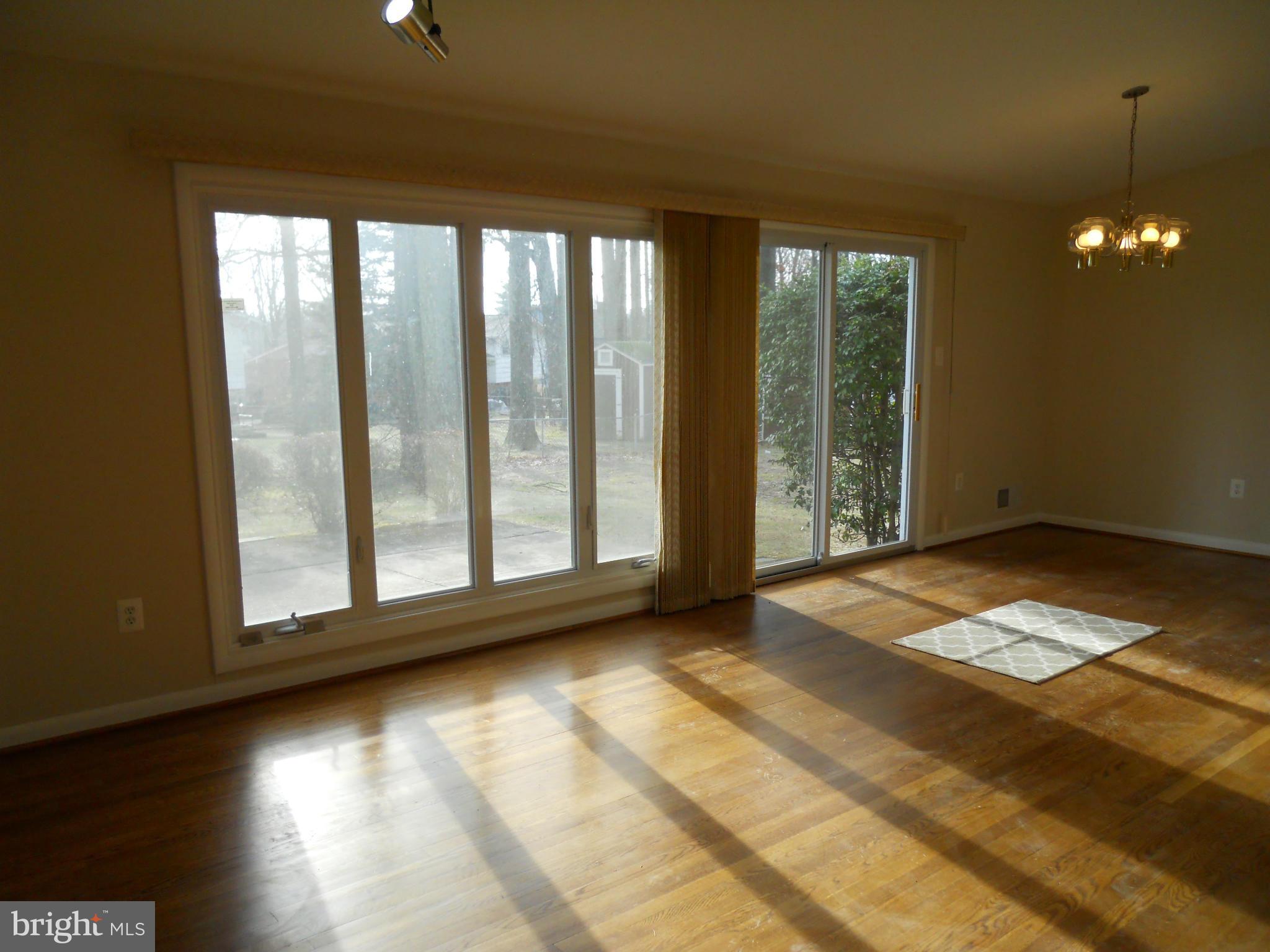 11709 Fulham Street Silver Spring, MD 20902 - Photo 11 of 26 Dining Room