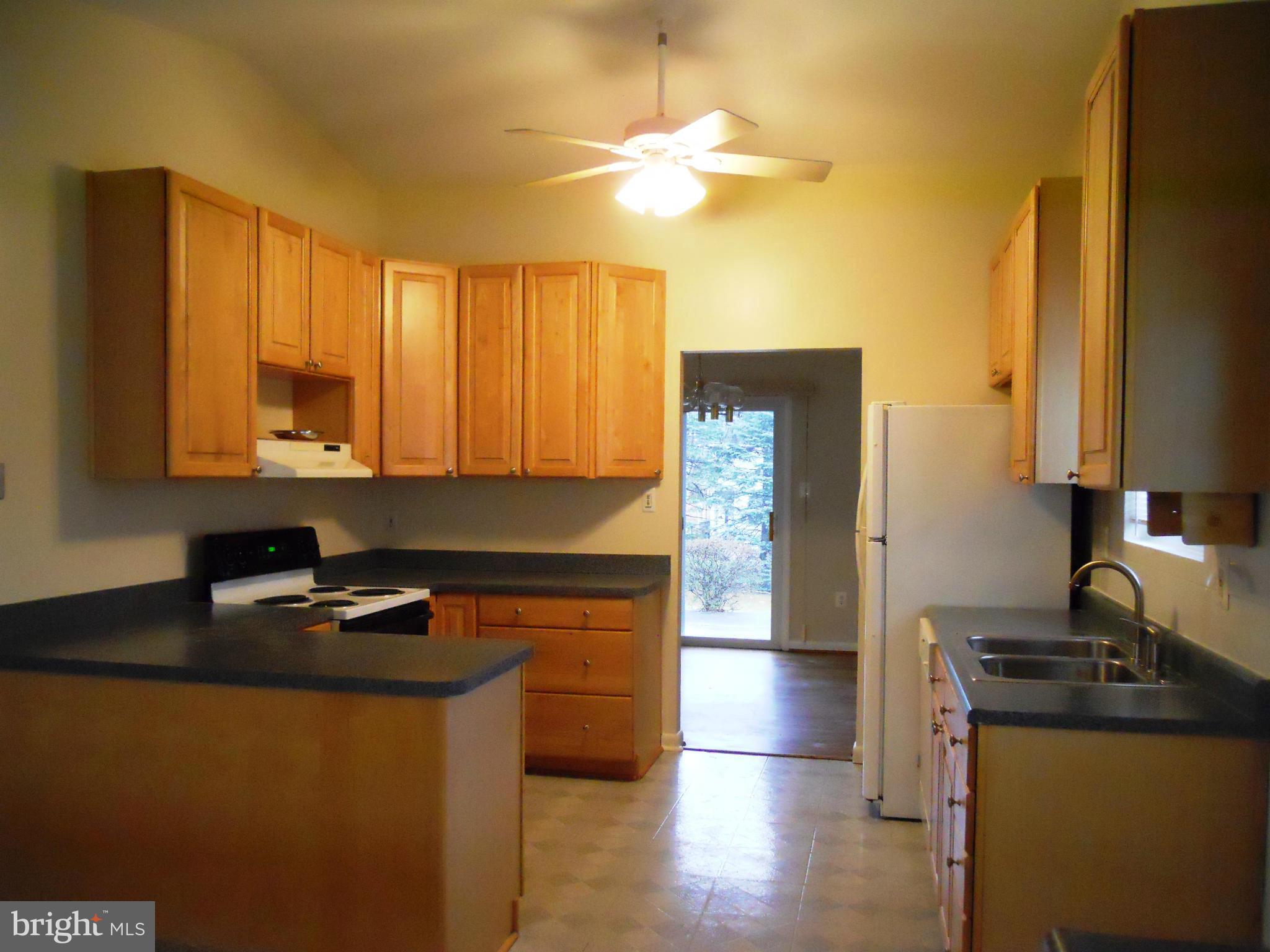 11709 Fulham Street Silver Spring, MD 20902 - Photo 5 of 26 Kitchen