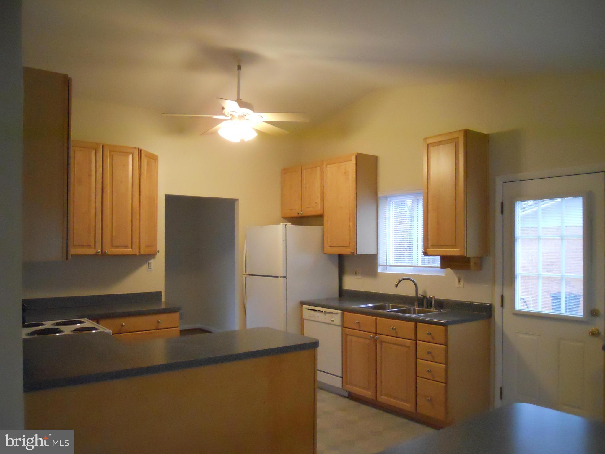 11709 Fulham Street Silver Spring, MD 20902 - Photo 7 of 26 Kitchen