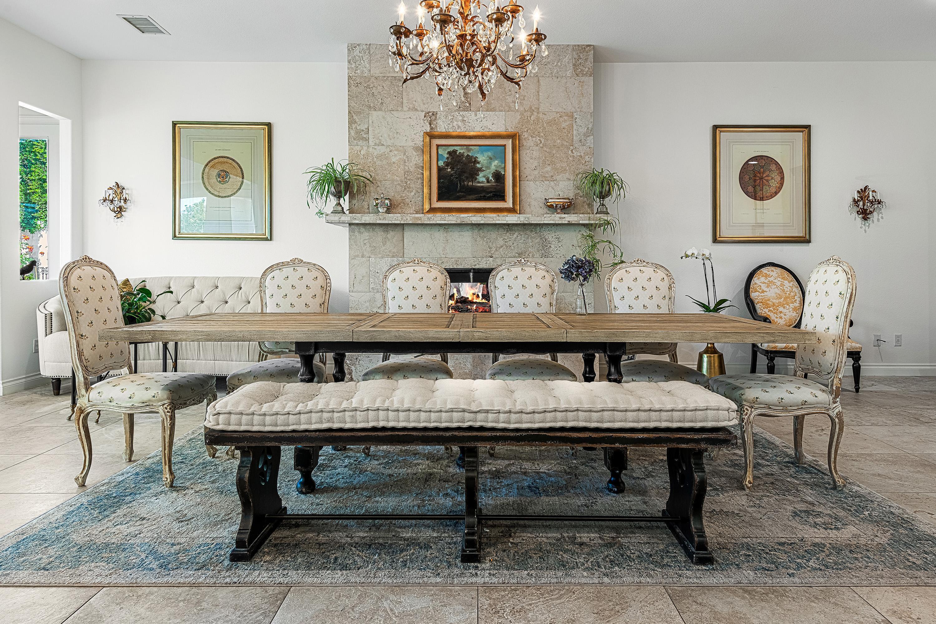 3 Trafalgar Rancho Mirage, CA 92270 - Photo 16 of 42 a living room with furniture and a table