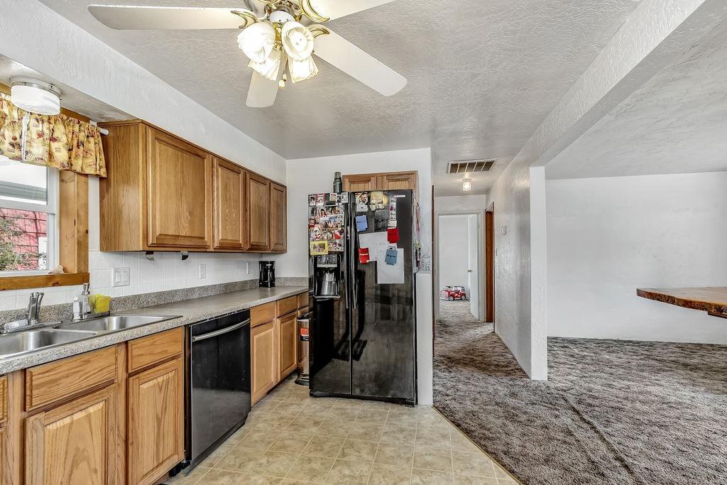 208 Jason Street Eagle Point, OR 97524 - Photo 11 of 17 Additional Photo