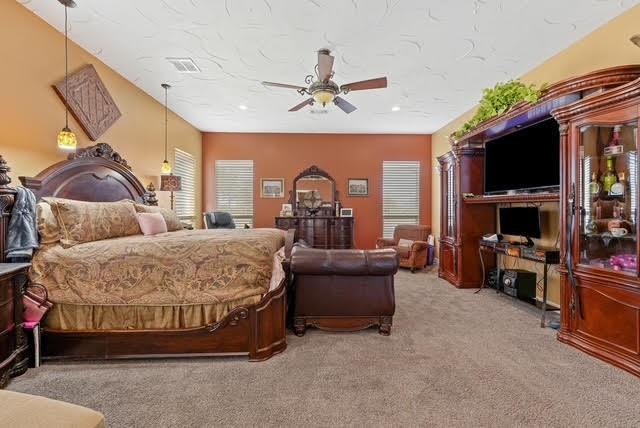 505 South Bluegrove Road Lancaster, TX 75146 - Photo 11 of 31 Primary