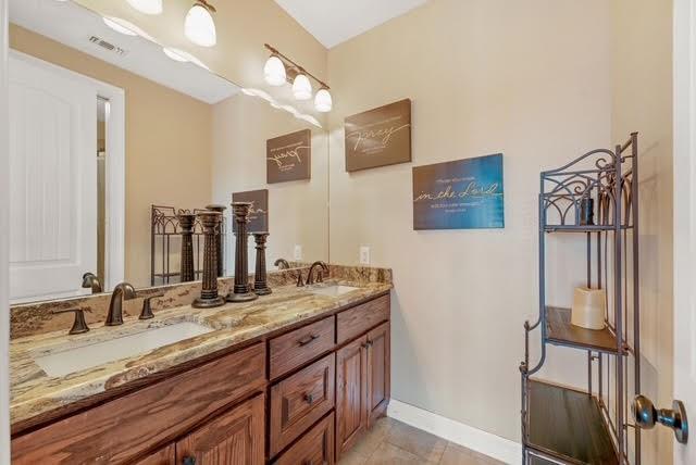505 South Bluegrove Road Lancaster, TX 75146 - Photo 20 of 31
