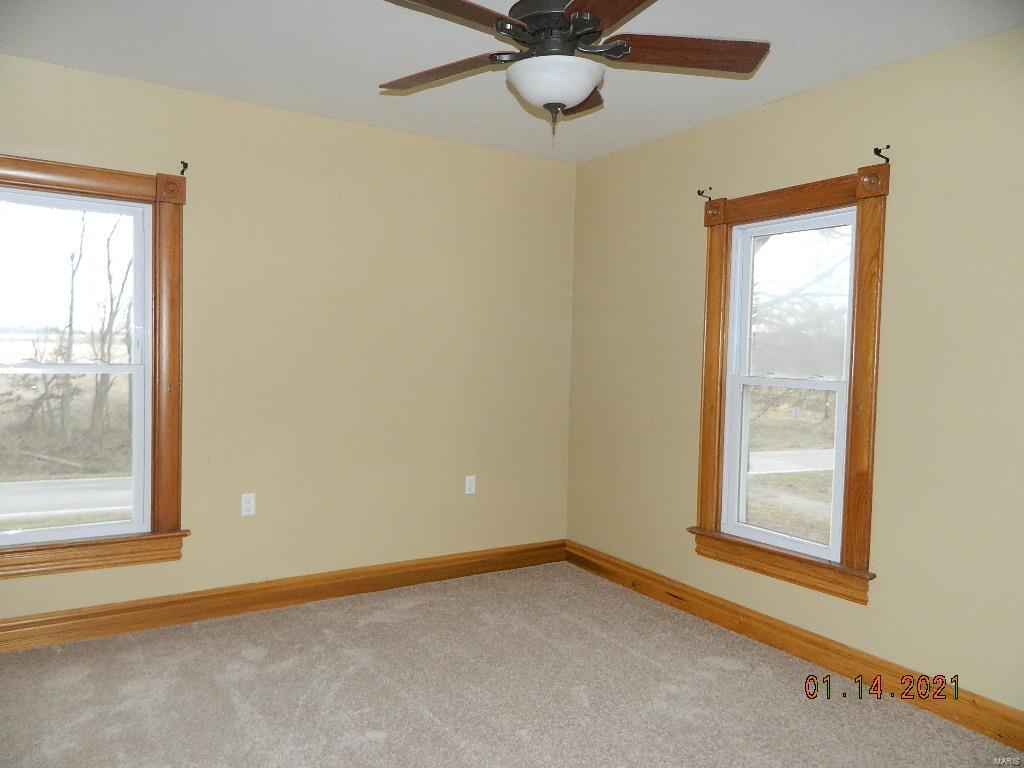 4243 Brighton Bunker Hill Road Brighton, IL 62012 - Photo 16 of 19 Gallery Image 16