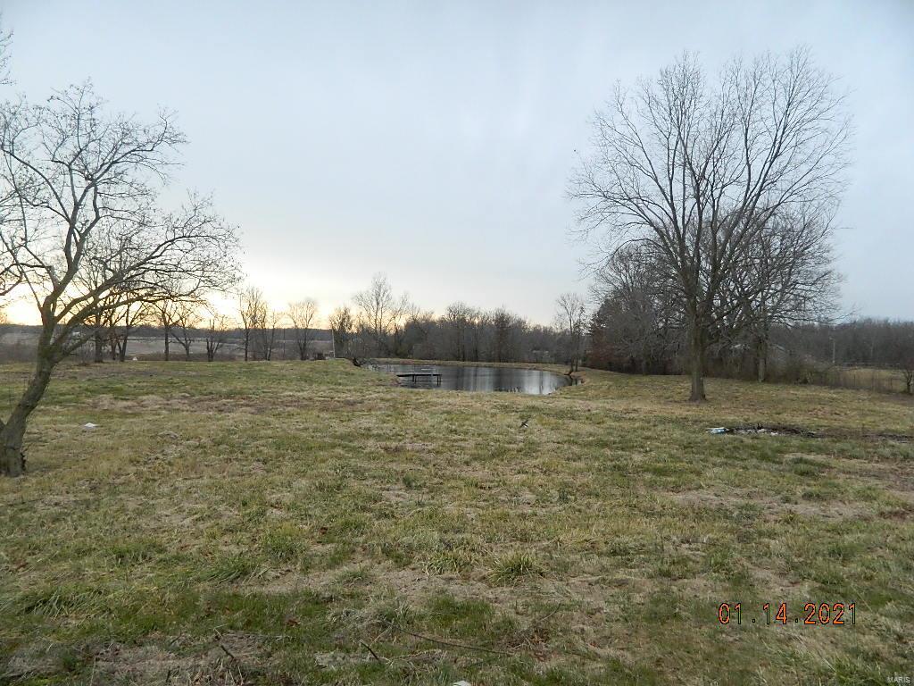 4243 Brighton Bunker Hill Road Brighton, IL 62012 - Photo 18 of 19 Gallery Image 18