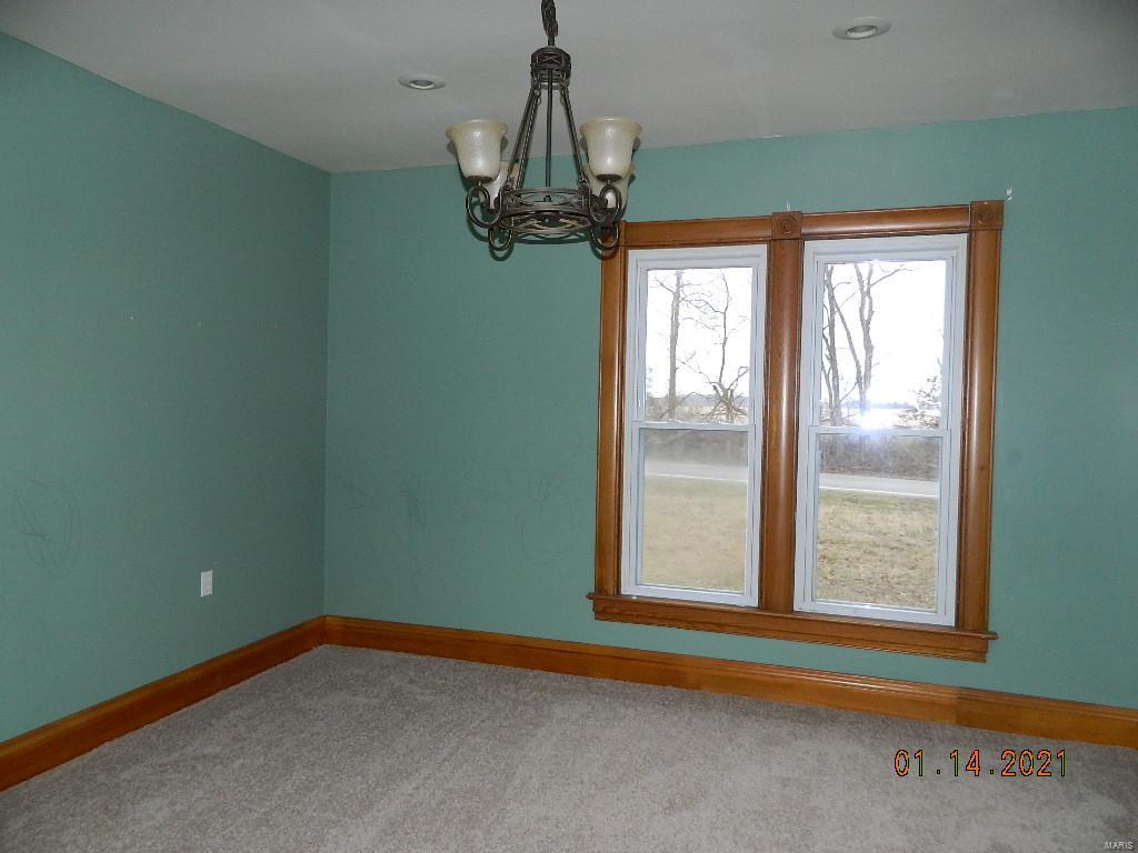 4243 Brighton Bunker Hill Road Brighton, IL 62012 - Photo 6 of 19 Gallery Image 6