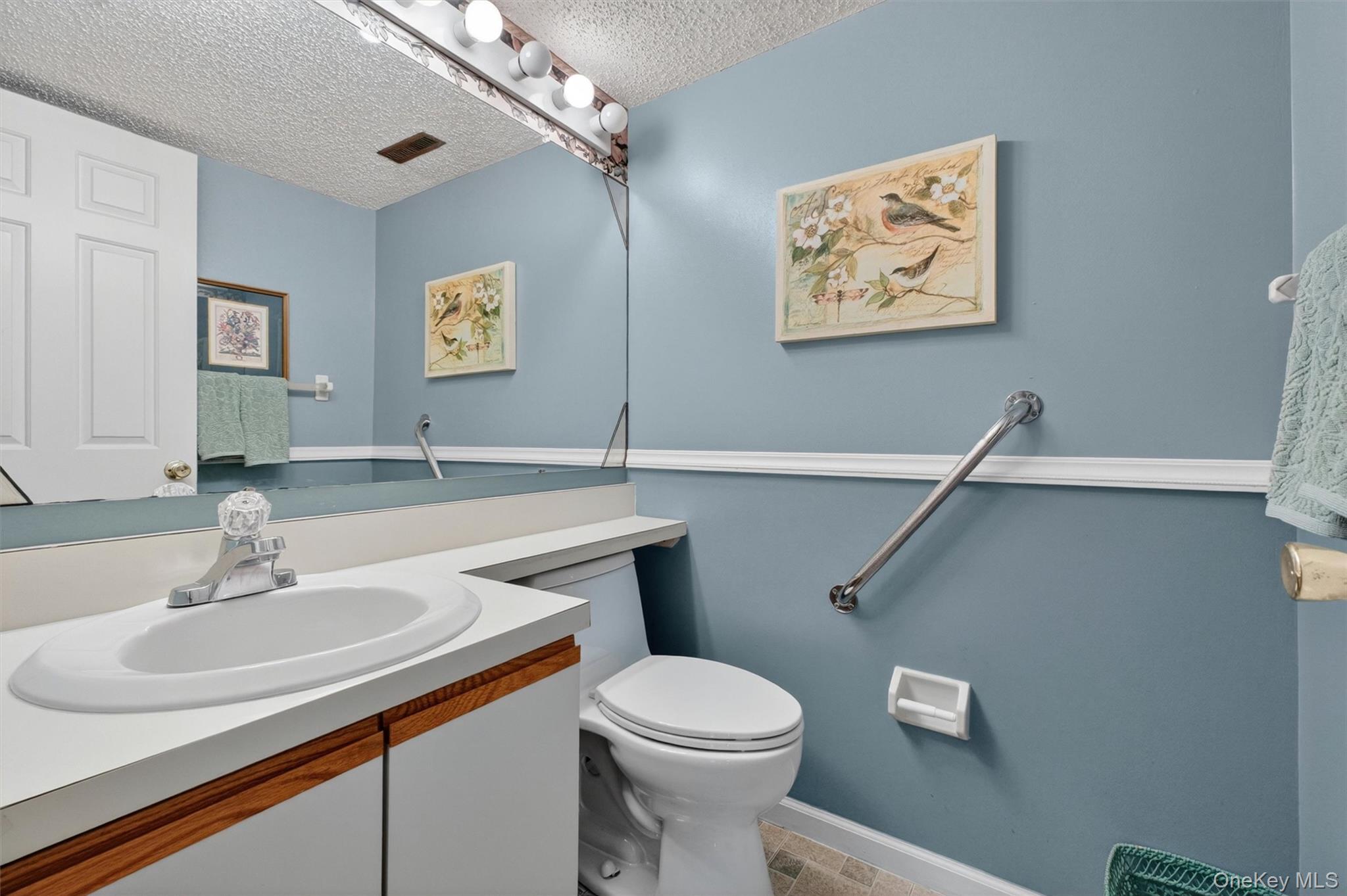 40 Spruce Ridge Drive Fishkill, NY 12524 - Photo 17 of 35