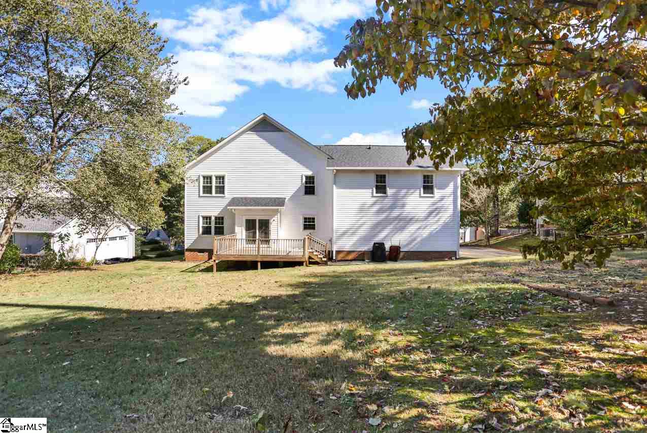 200 Crosswinds Street Greer, SC 29650 - Photo 34 of 35 Gallery Image 34