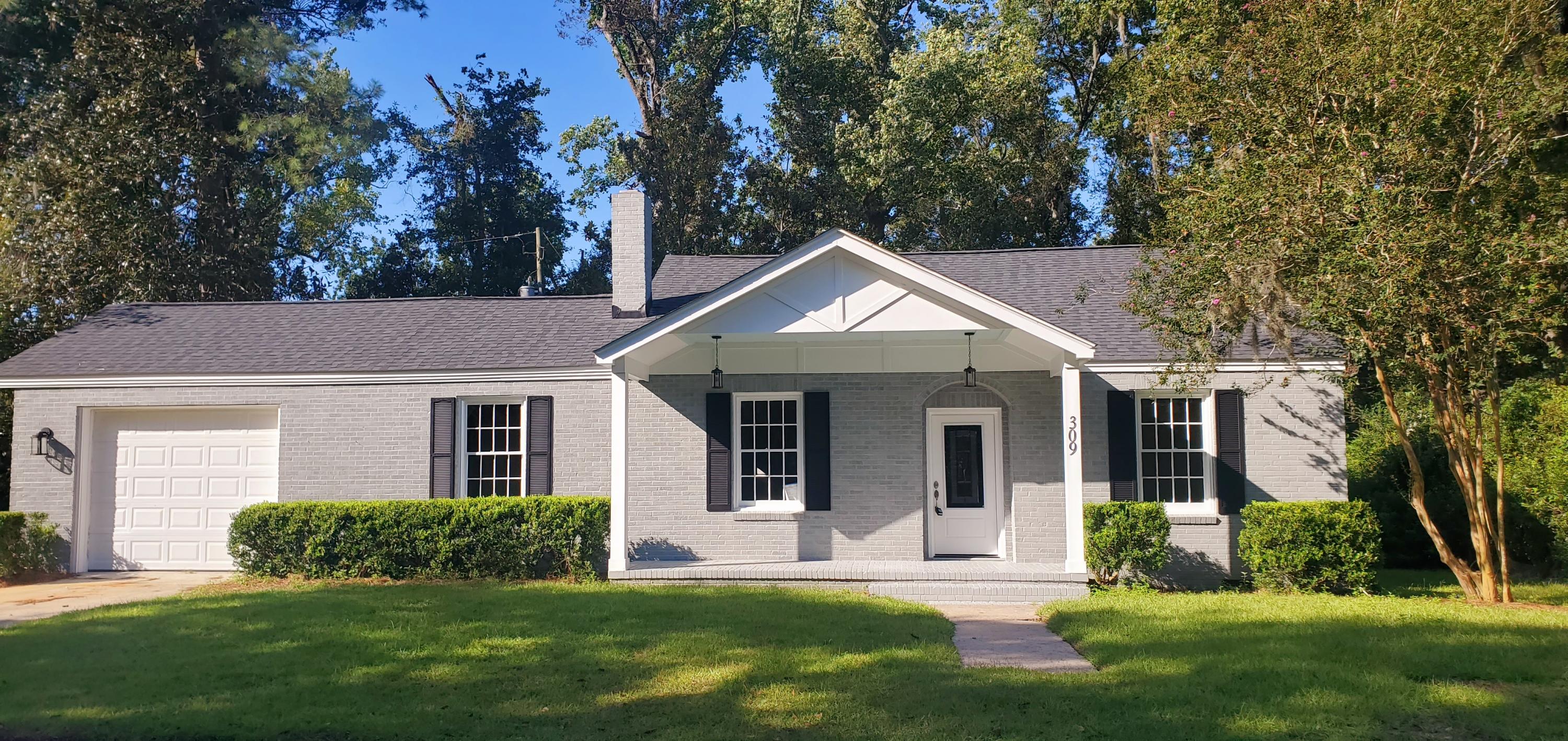 309 Perry Road Walterboro, SC 29488 - Photo 2 of 45 20200922_095525