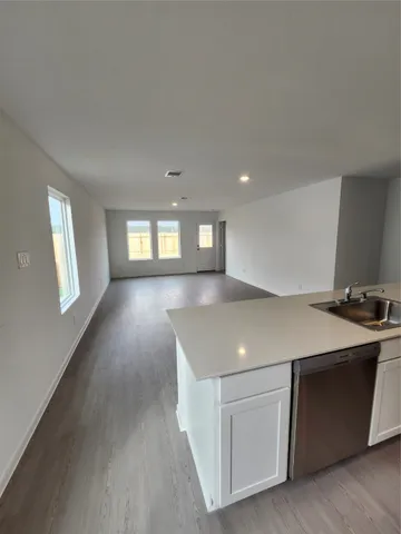 $1,675 | 12047 Noble Wood Village, Magnolia, TX 77355