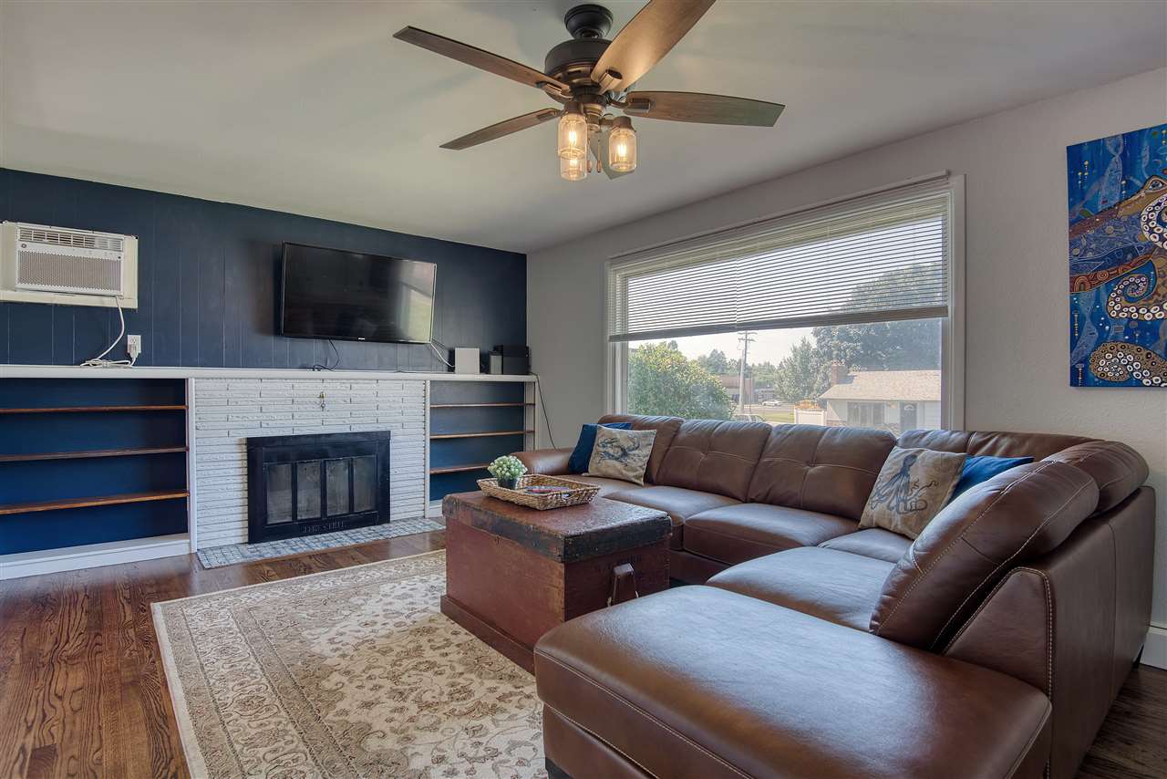 1012 North MacArthur Road Spokane Valley, WA 99206 - Photo 2 of 25