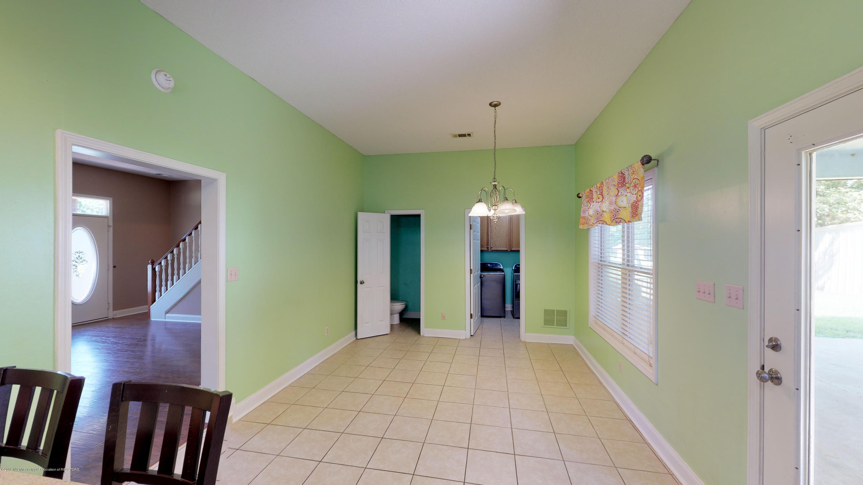 5700 West Oak Grove Road Hernando, MS 38632 - Photo 11 of 27 5700-W-Oak-Grove-Rd-Hernando-MS-38632-07