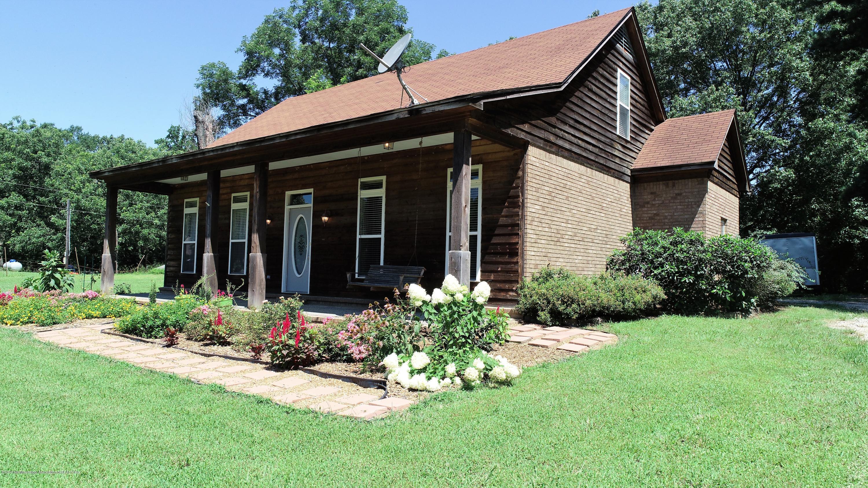 5700 West Oak Grove Road Hernando, MS 38632 - Photo 2 of 27 DJI_0129