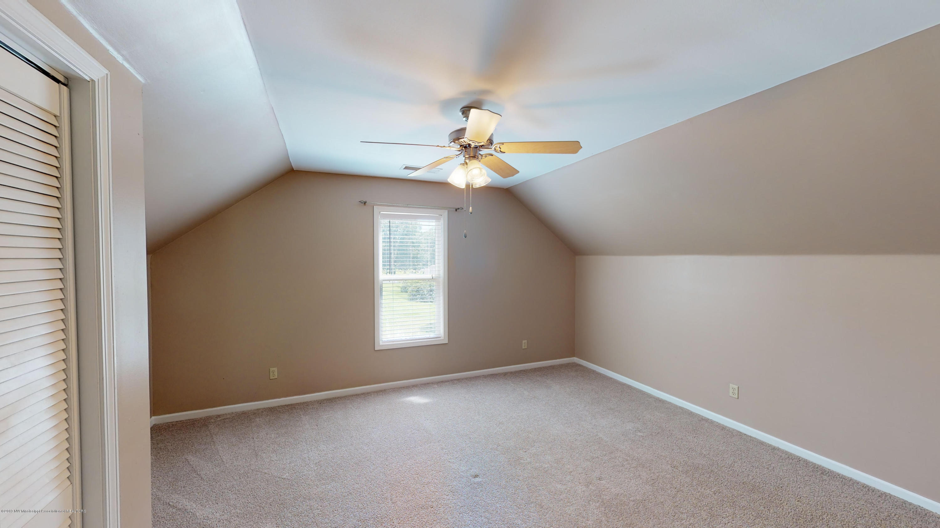 5700 West Oak Grove Road Hernando, MS 38632 - Photo 21 of 27 5700-W-Oak-Grove-Rd-Hernando-MS-38632-07