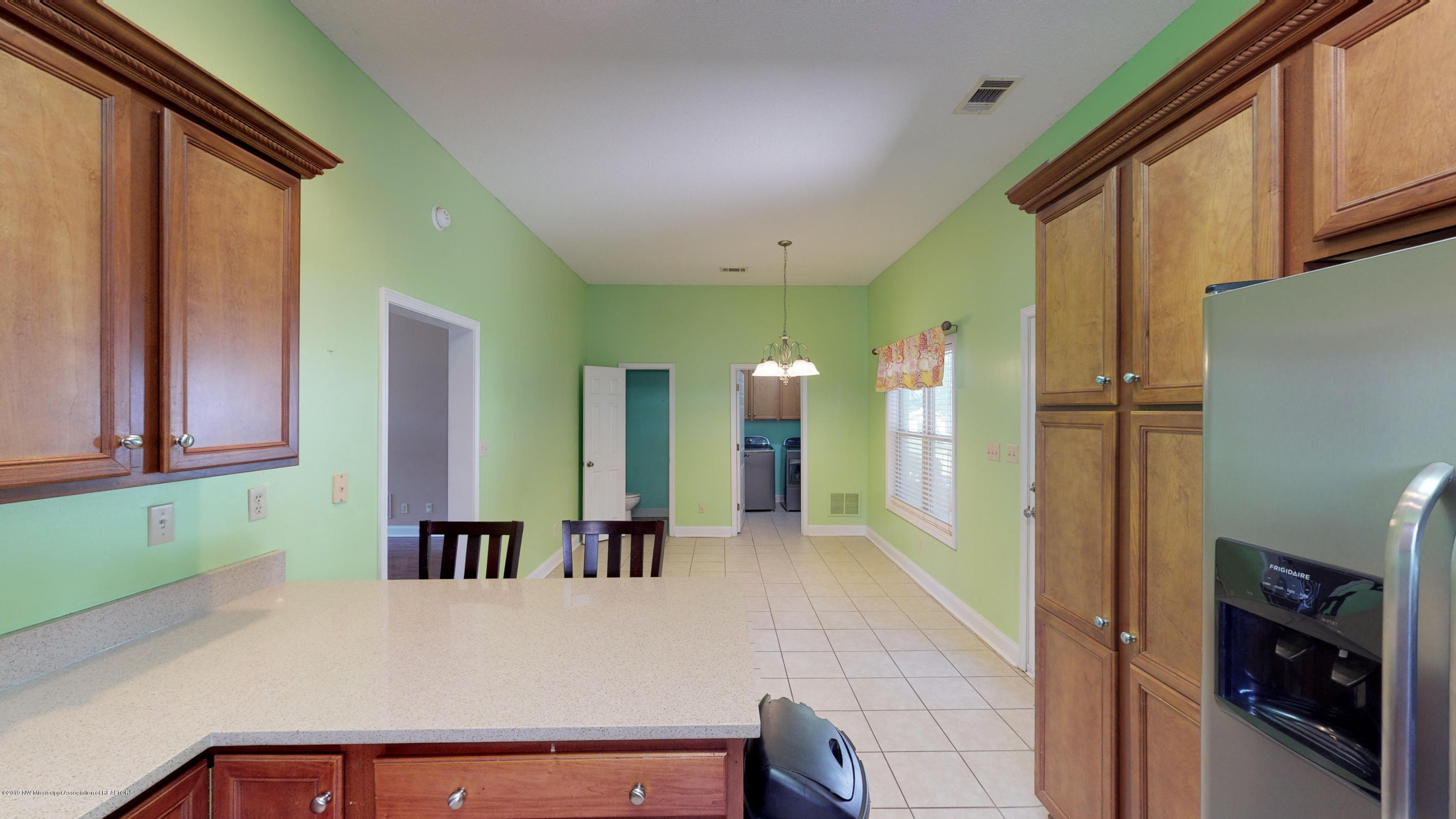 5700 West Oak Grove Road Hernando, MS 38632 - Photo 9 of 27 5700-W-Oak-Grove-Rd-Hernando-MS-38632-07