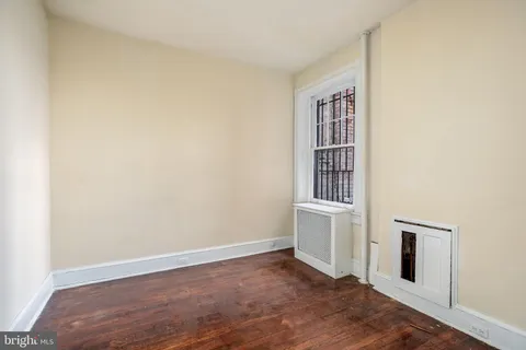 $1,895,000 | 513 10th Street Southeast, Washington, DC 20003