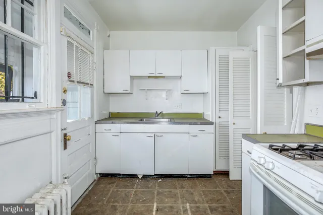 $1,895,000 | 513 10th Street Southeast, Washington, DC 20003