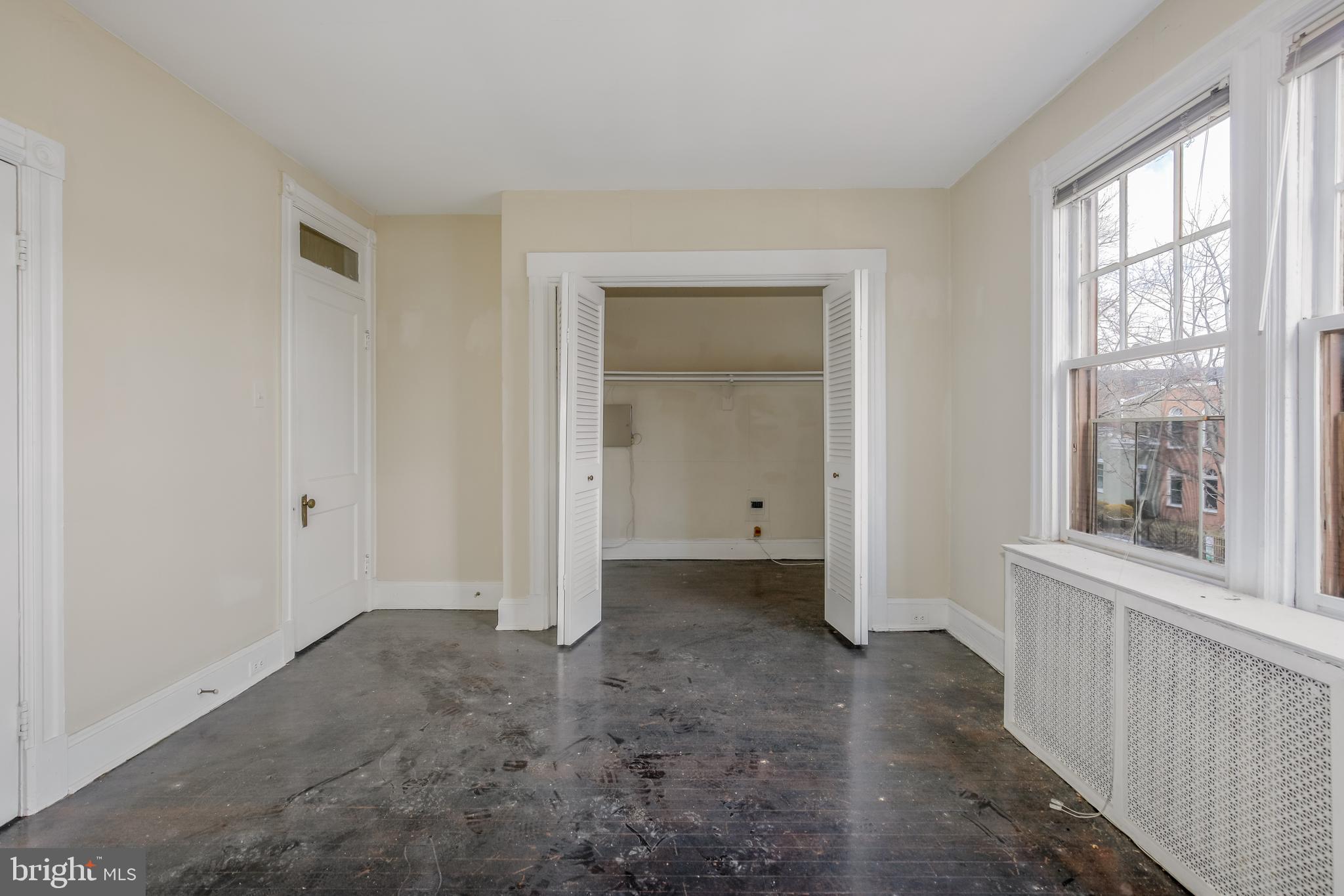 513 10th Street Southeast Washington, DC 20003 - Photo 15 of 28