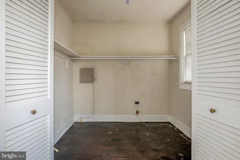 $1,895,000 | 513 10th Street Southeast, Washington, DC 20003