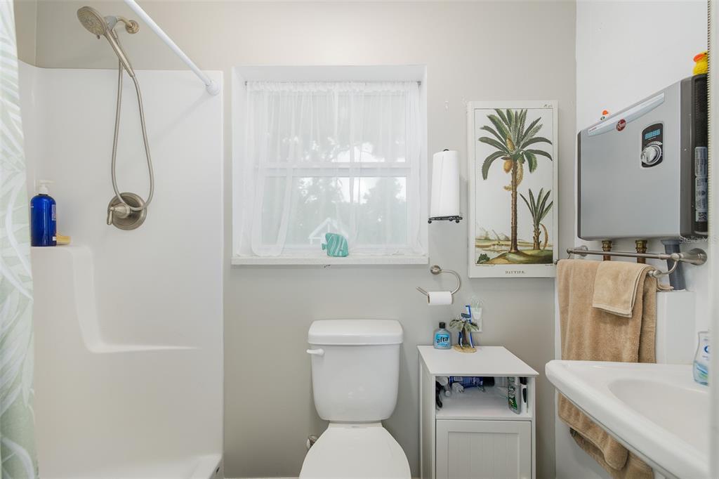5708 Homecrest Road New Port Richey, FL 34652 - Photo 32 of 62