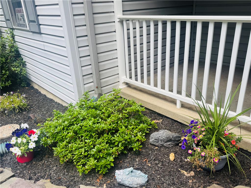 50 Anthony's Road White Haven, PA 18661 - Photo 5 of 57 a bunch of flowers in front of a house