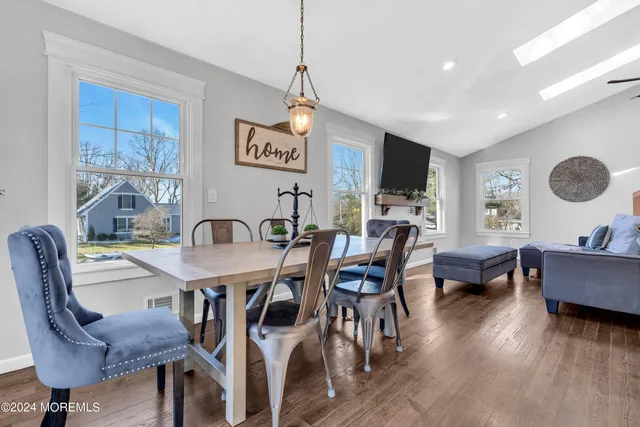 $669,000 | 2 Craig Court, Manchester Township, NJ 08759