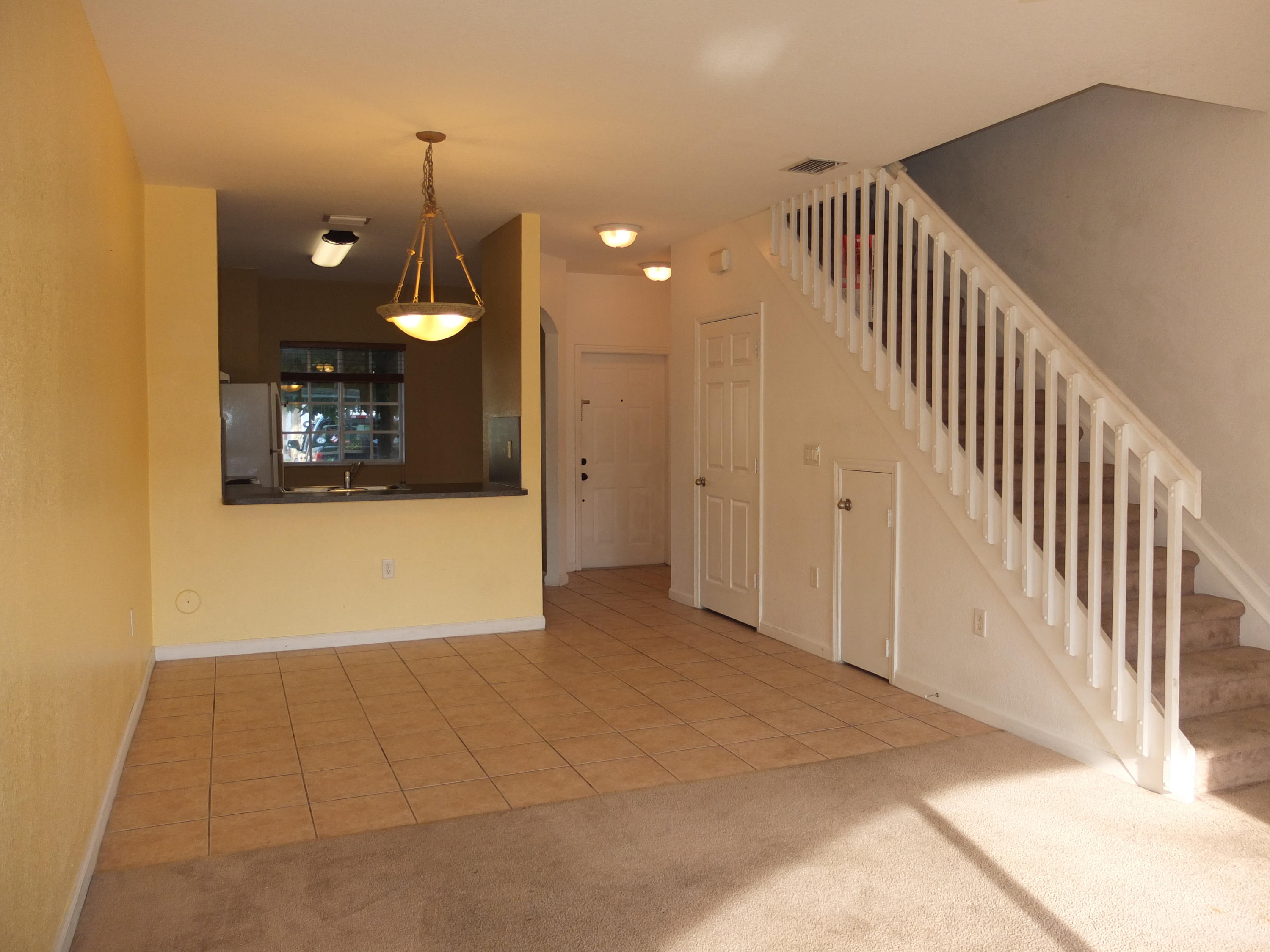 5905 Riverside Avenue Tamarac, FL 33321 - Photo 3 of 20 DSCF1817