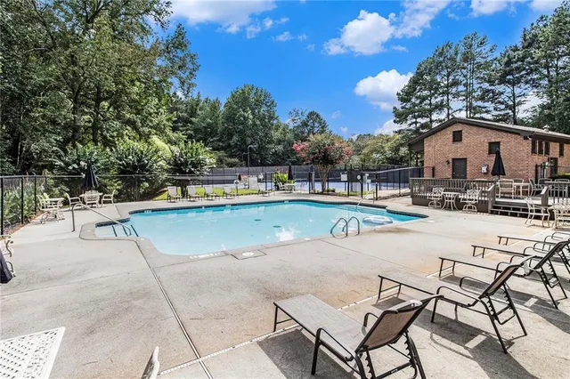 $776,000 | 5510 Vicarage Walk, Johns Creek, GA 30005