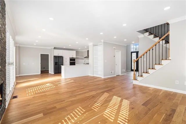 $776,000 | 5510 Vicarage Walk, Johns Creek, GA 30005