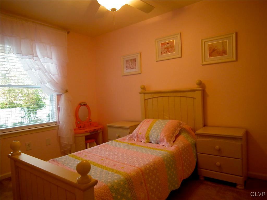 1202 Old Gate Road Northampton, PA 18067 - Photo 13 of 16 Gallery Image 13