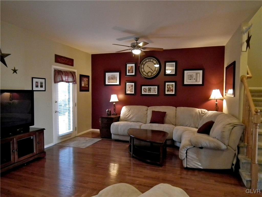 1202 Old Gate Road Northampton, PA 18067 - Photo 6 of 16 Gallery Image 6
