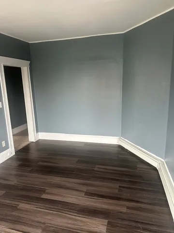 $3,000 | 23 Mt Ida Road, Unit 3, Boston, MA 02122