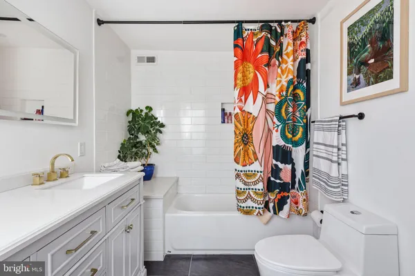 $289,000 | 2965 Mercer Street, Philadelphia, PA 19134