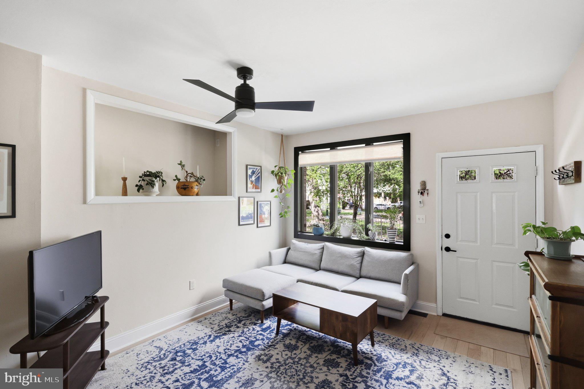 2965 Mercer Street Philadelphia, PA 19134 - Photo 4 of 32