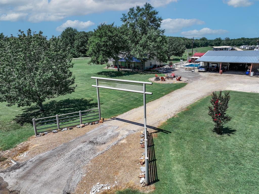 50 County Road Blossom, TX 75416 - Photo 2 of 40