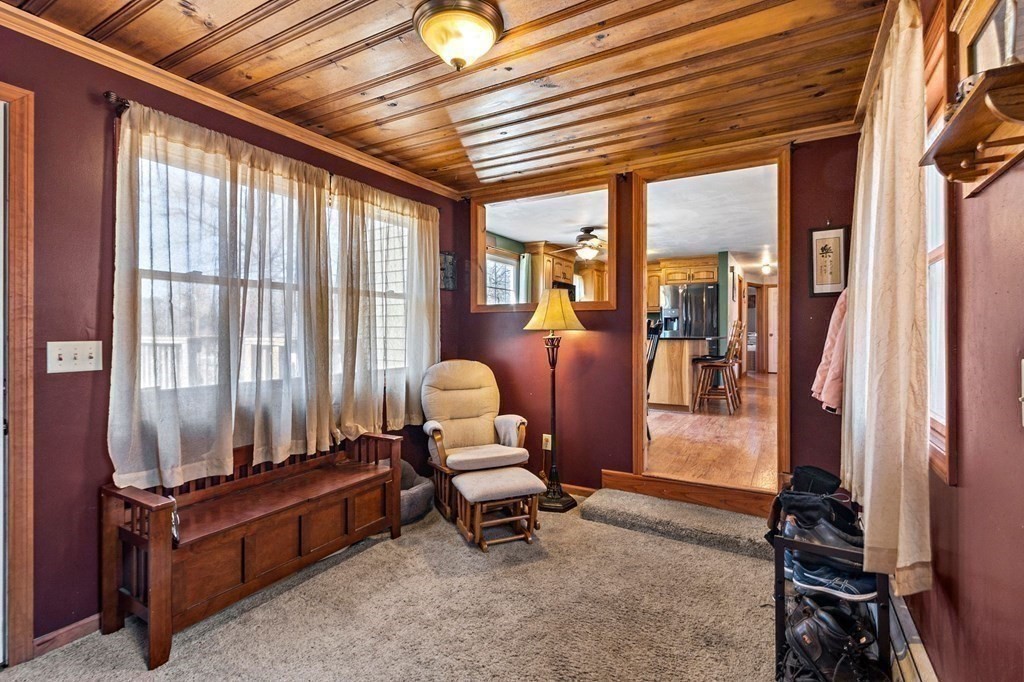 866 East Mountain Road Westfield, MA 01085 - Photo 6 of 23 Gallery Image 6