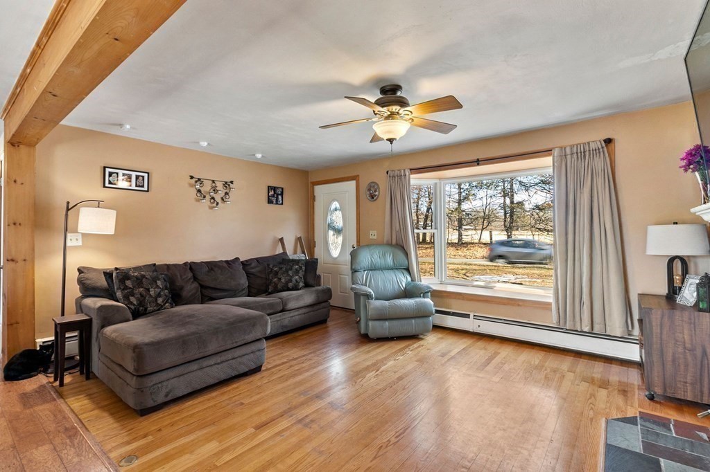 866 East Mountain Road Westfield, MA 01085 - Photo 8 of 23 Gallery Image 8