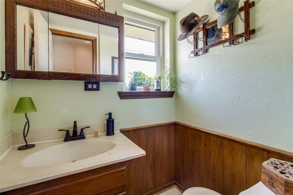 8493 Swift Avenue Dallas, TX 75228 - Photo 21 of 40 8493 Swift Avenue, Dallas, TX 75228 - www.8493Swift.com