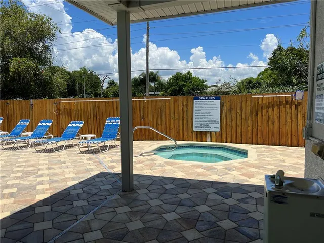 $2,800 | 2532 Stony Brook Lane, Clearwater, FL 33761
