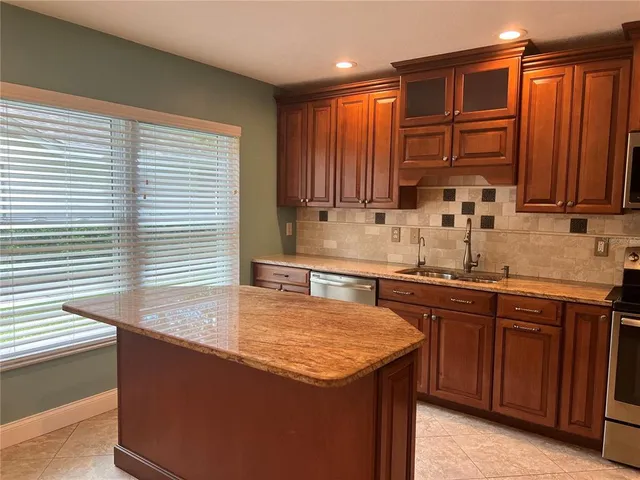 $2,800 | 2532 Stony Brook Lane, Clearwater, FL 33761