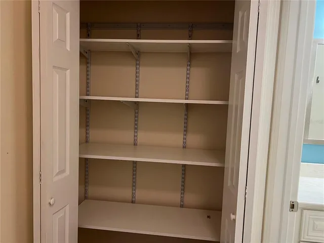 $2,800 | 2532 Stony Brook Lane, Clearwater, FL 33761