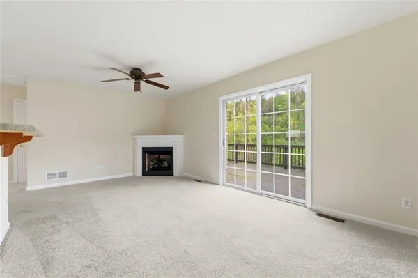 $369,900 | 607 Hilton Circle, Oakdale, PA 15071
